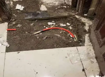 仲巴卫生间测漏水的注意点